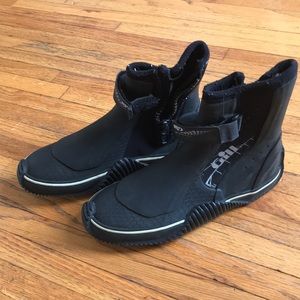 Gill neoprene sailing booties